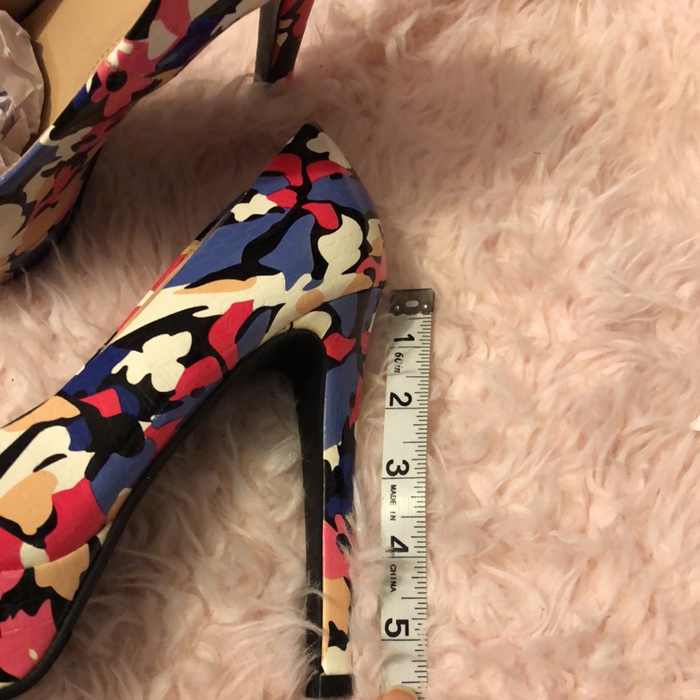 Multicolor heels - Picture 4 of 5